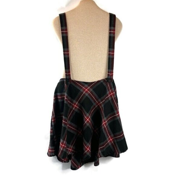 Hot Topic Dresses & Skirts - Hot Topic Womens Plaid Skirtall Size 2X Black Red Academia School Girl Mini